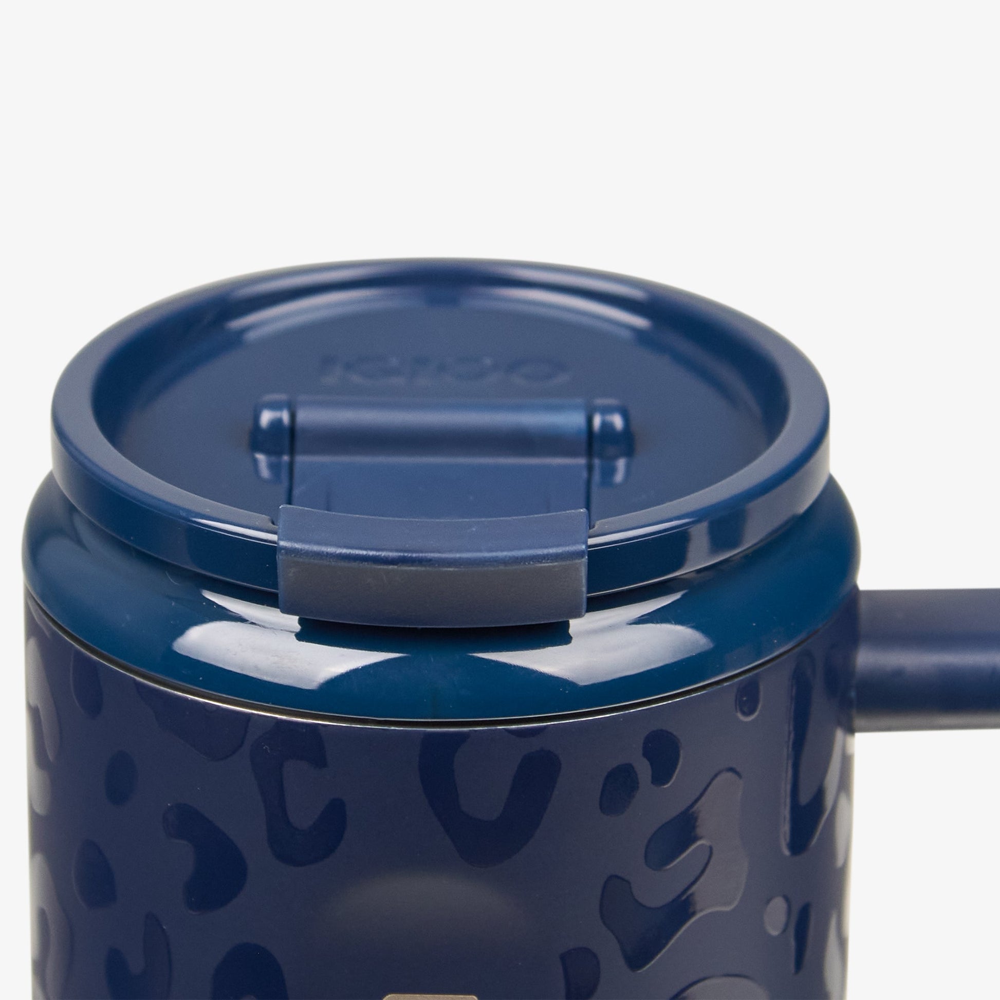 nfl-32-oz-leopard-flip-n-sip-travel-mug-z1 00027826-L_4b687133-cd9d-48a2-99cb-04fe12e89ae2.jpg