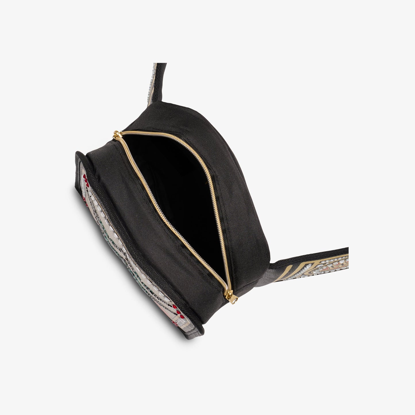 undisputed-wwe-championship-fanny-pack-f6 00027856-O.jpg
