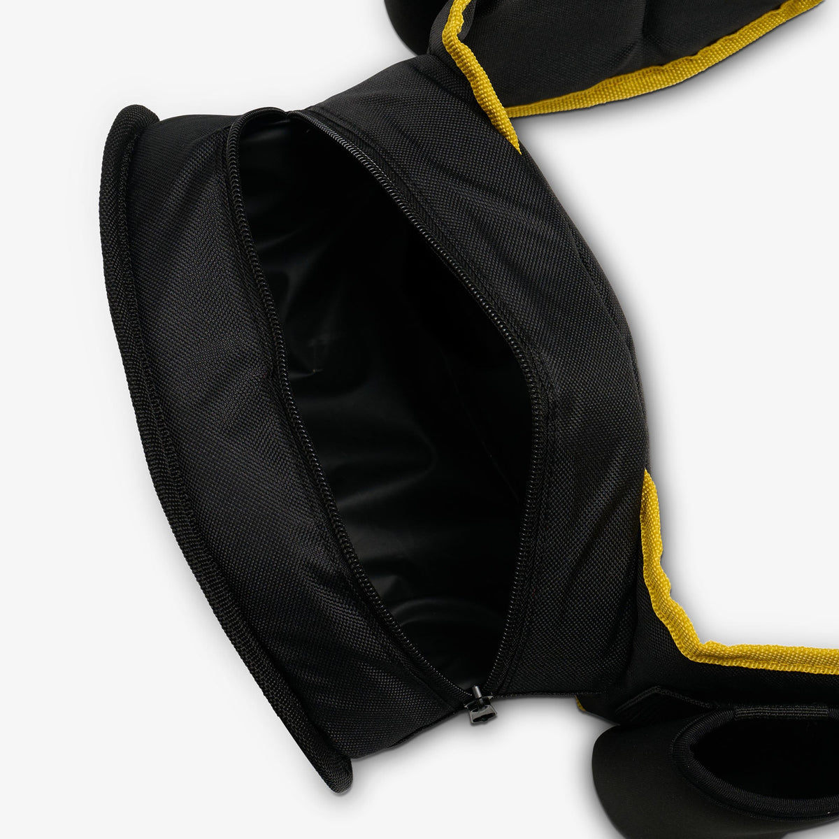dc-super-heroes-batmantm-belt-fanny-pack-cooler-p7 00027936-O2.jpg