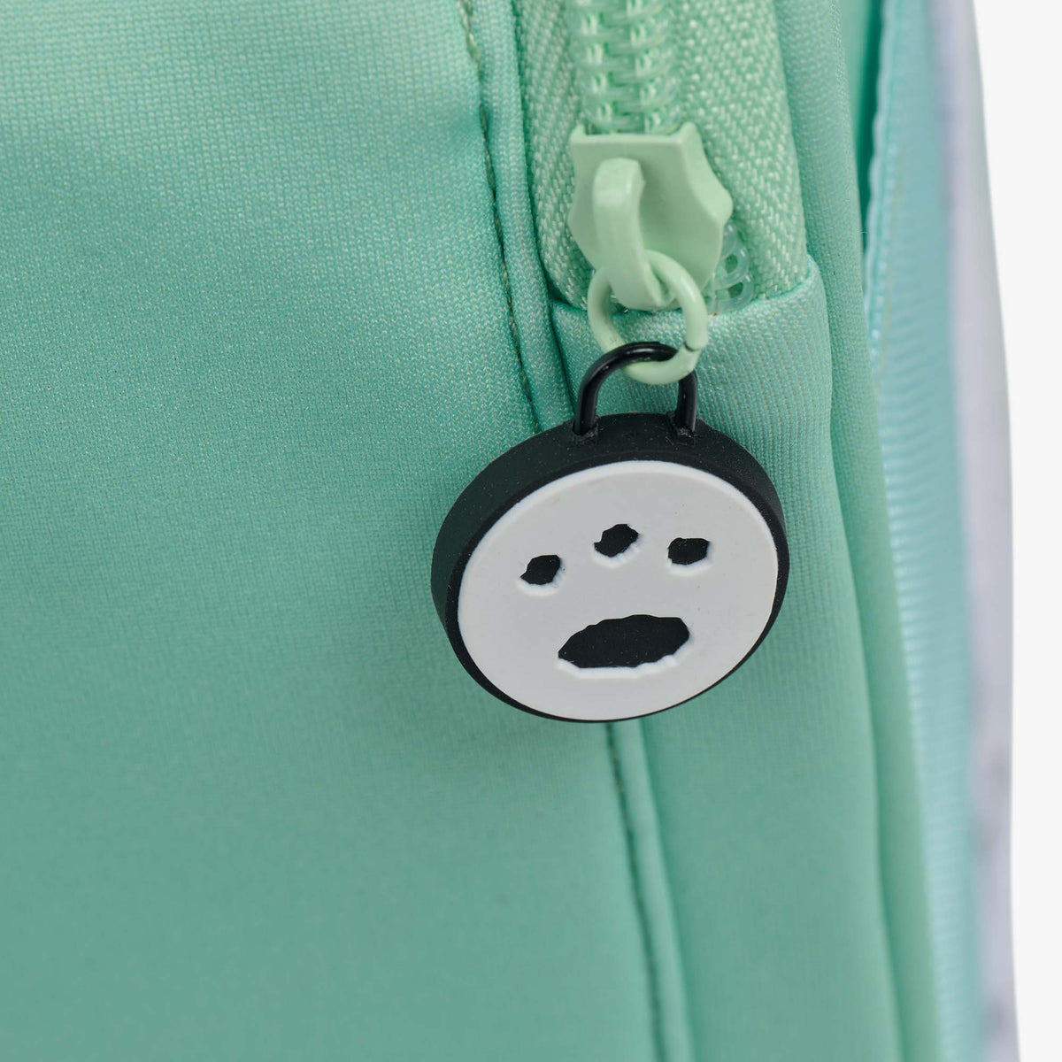 pochaccotm-slim-lunch-cooler-bag-r6 00028031-Z.jpg