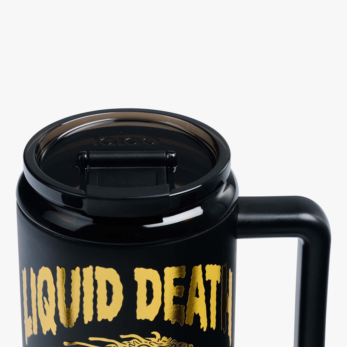 liquid-death-32-oz-cold-blooded-travel-mug-l0 00028053-L.jpg