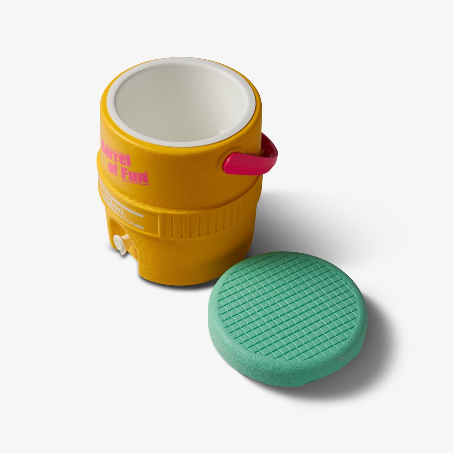 retro-barrel-of-fun-2-gallon-jug-d2 00031416_3.jpg