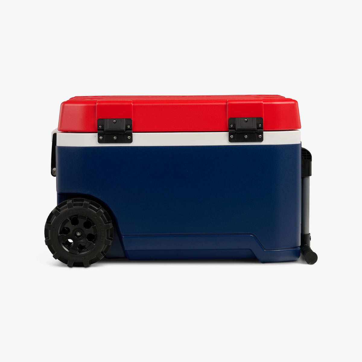 trailmate-75-qt-roller-cooler-b5 00035111-BK.jpg