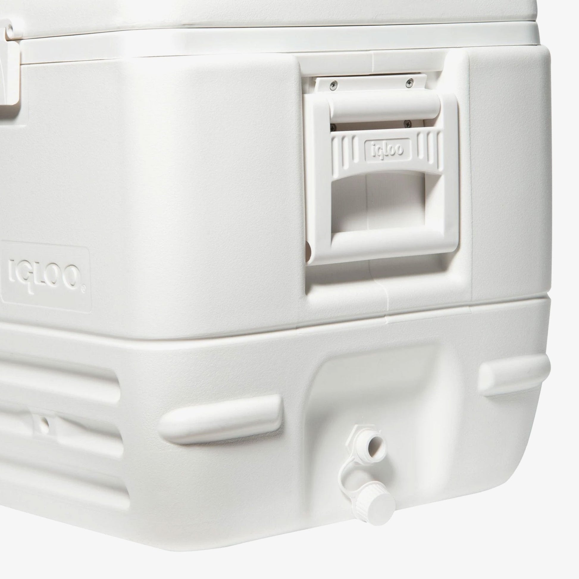 quick-and-cool-150-qt-cooler-r4 00044363-quick-and-cool-150-qt-cooler-side_d261c6aa-cd7b-40f6-b463-5023d91df276.jpg