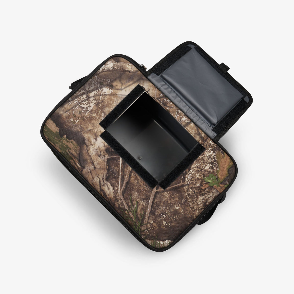 realtree-apx-hlc-28-can-bag-x1 00064354-O3-2025.jpg