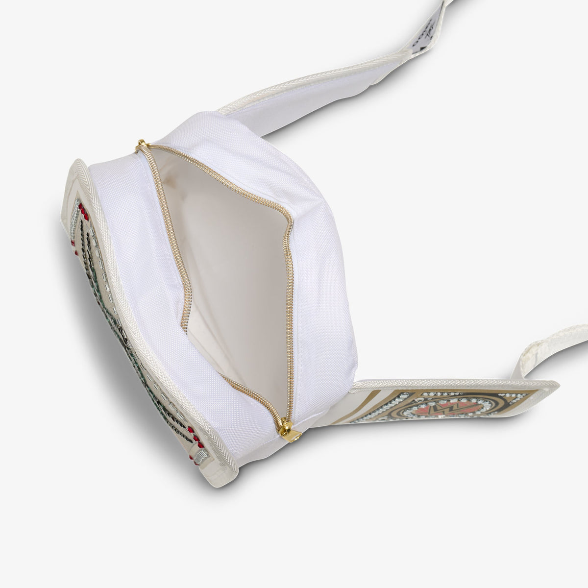 wwe-women-s-championship-fanny-pack-a1 00066640-O2.jpg