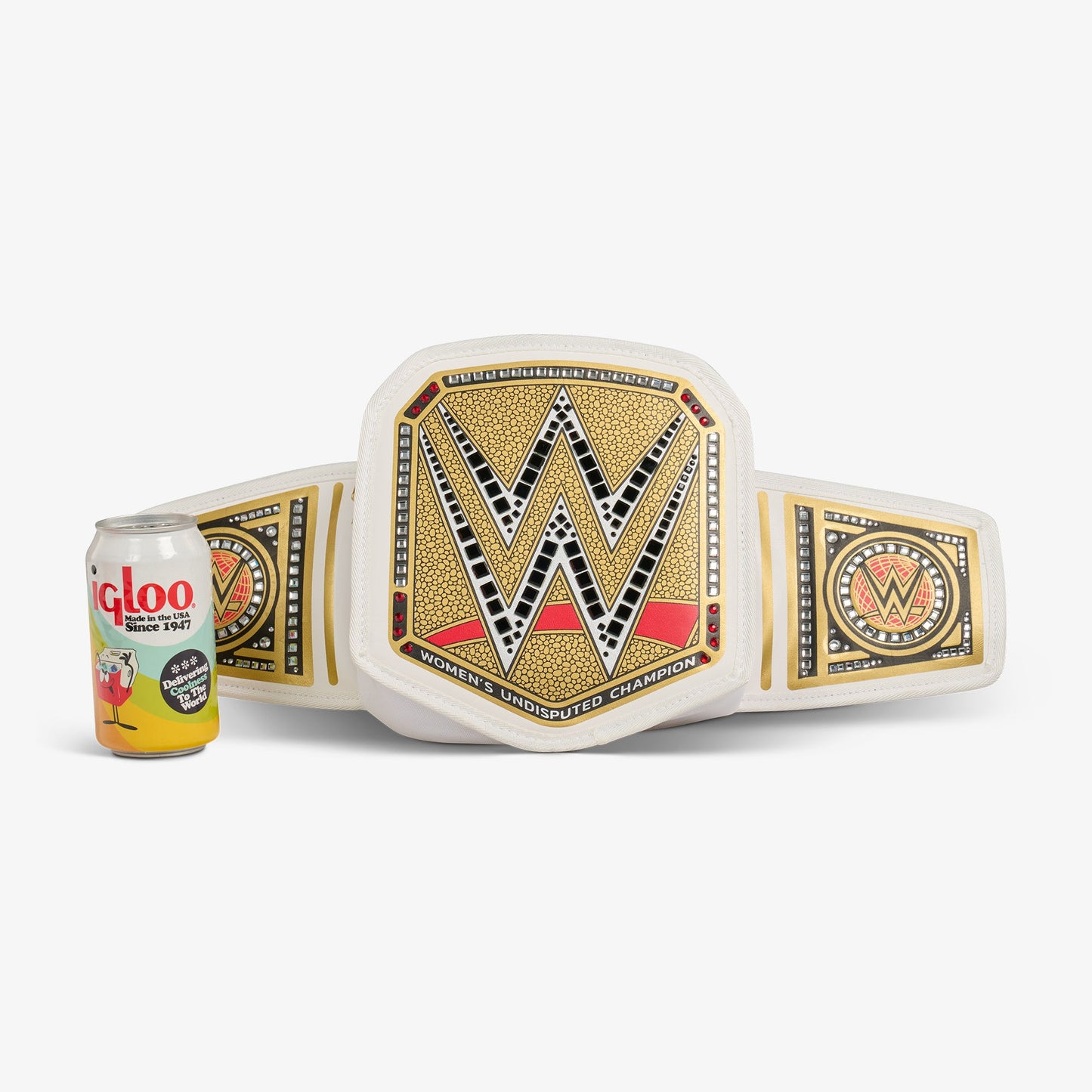 wwe-women-s-championship-fanny-pack-a1 00066640-P.jpg