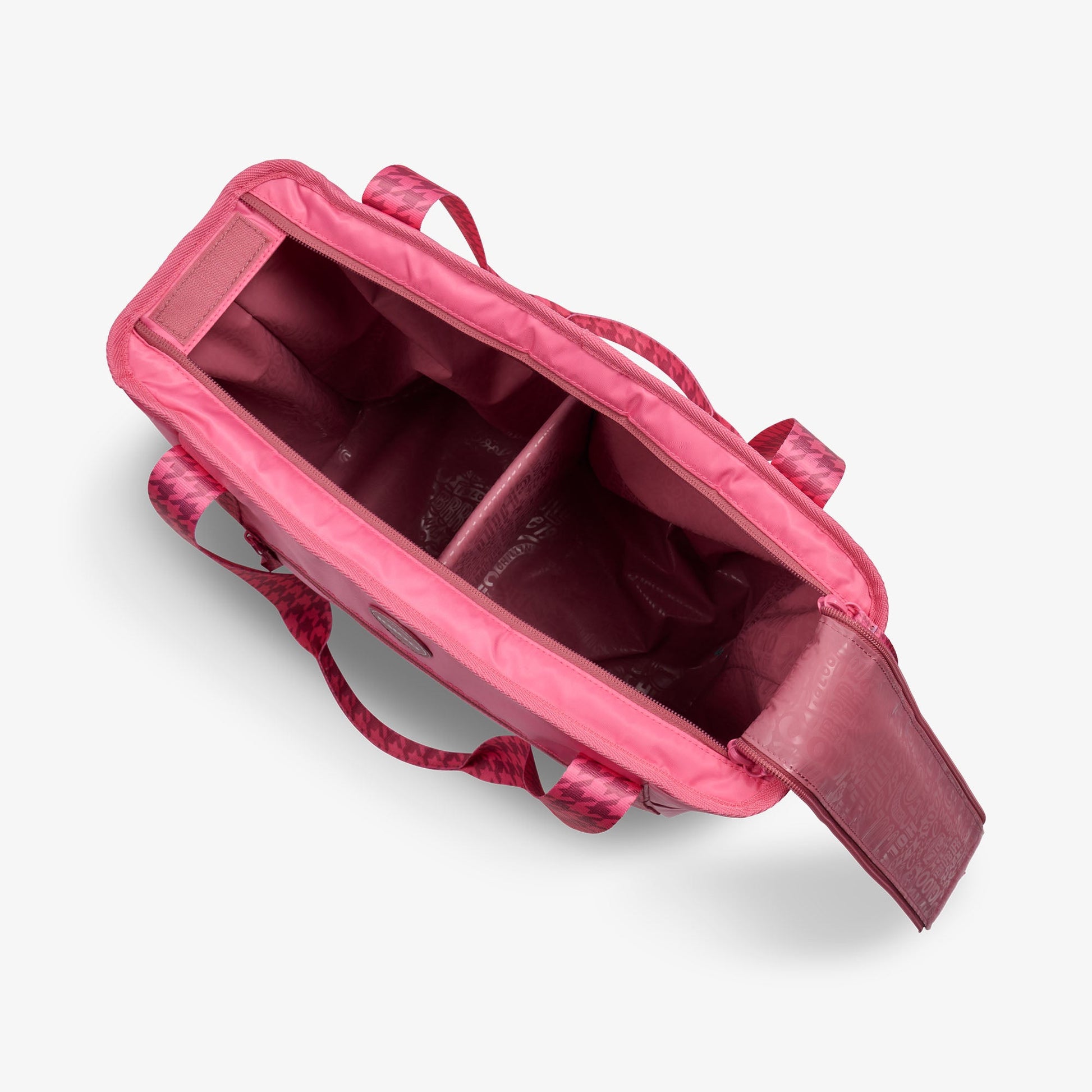 tag-along-too-36-can-tote-cooler-q4 00067048-O2.jpg