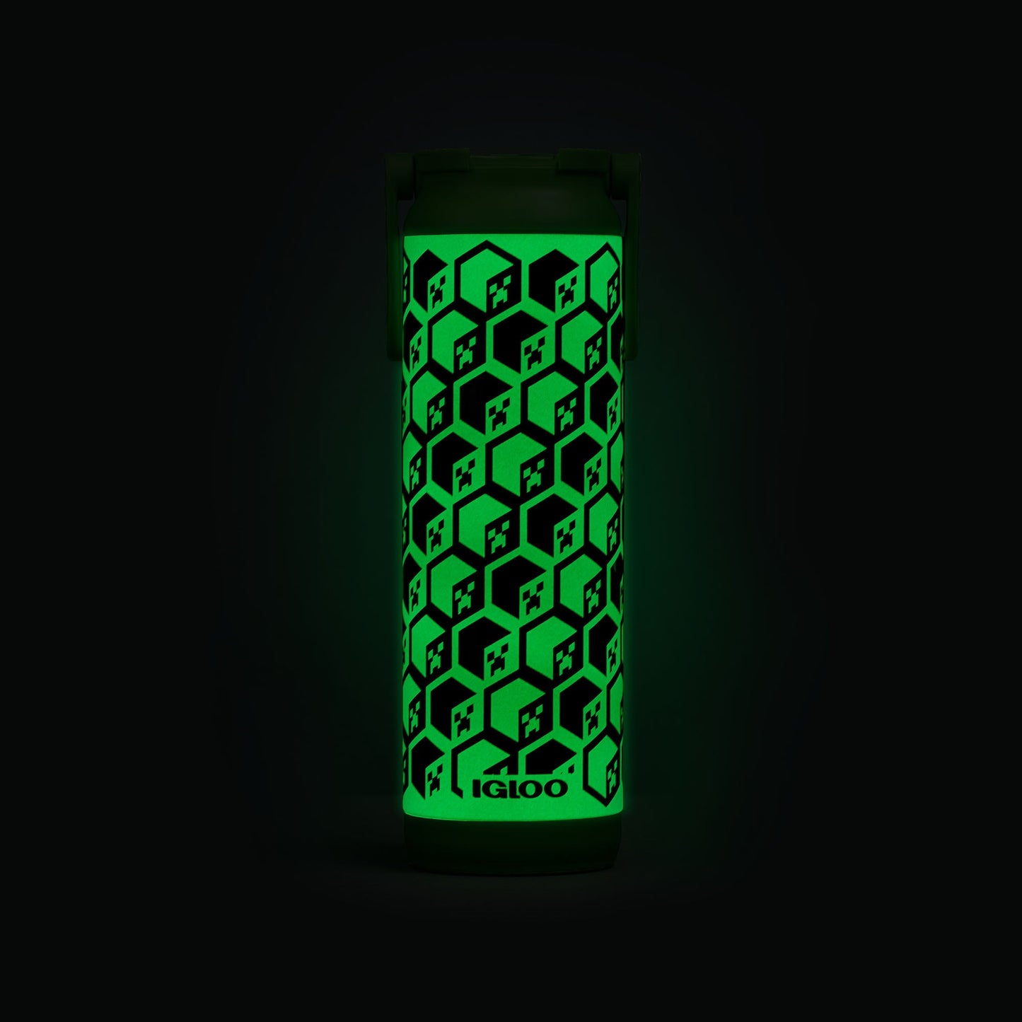 minecraft-creeper-glow-in-the-dark-20-oz-bottle-c4 00071605-GLF.jpg