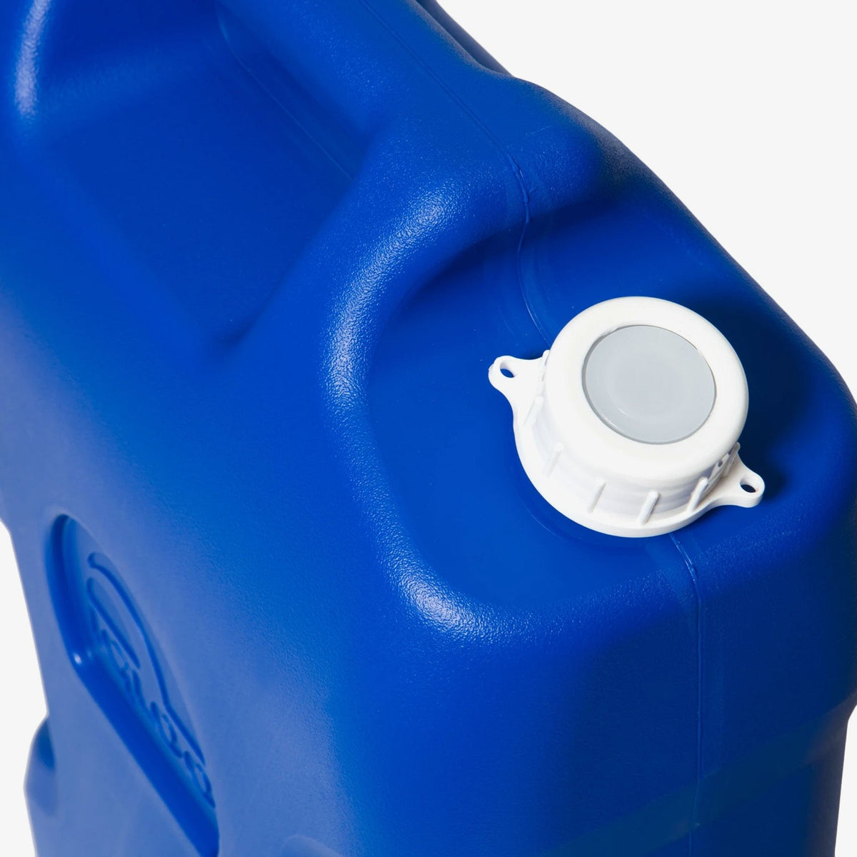 6-gallon-water-container-a4 42154-6-gallon-water-container-ii-majestic-blue-top.jpg