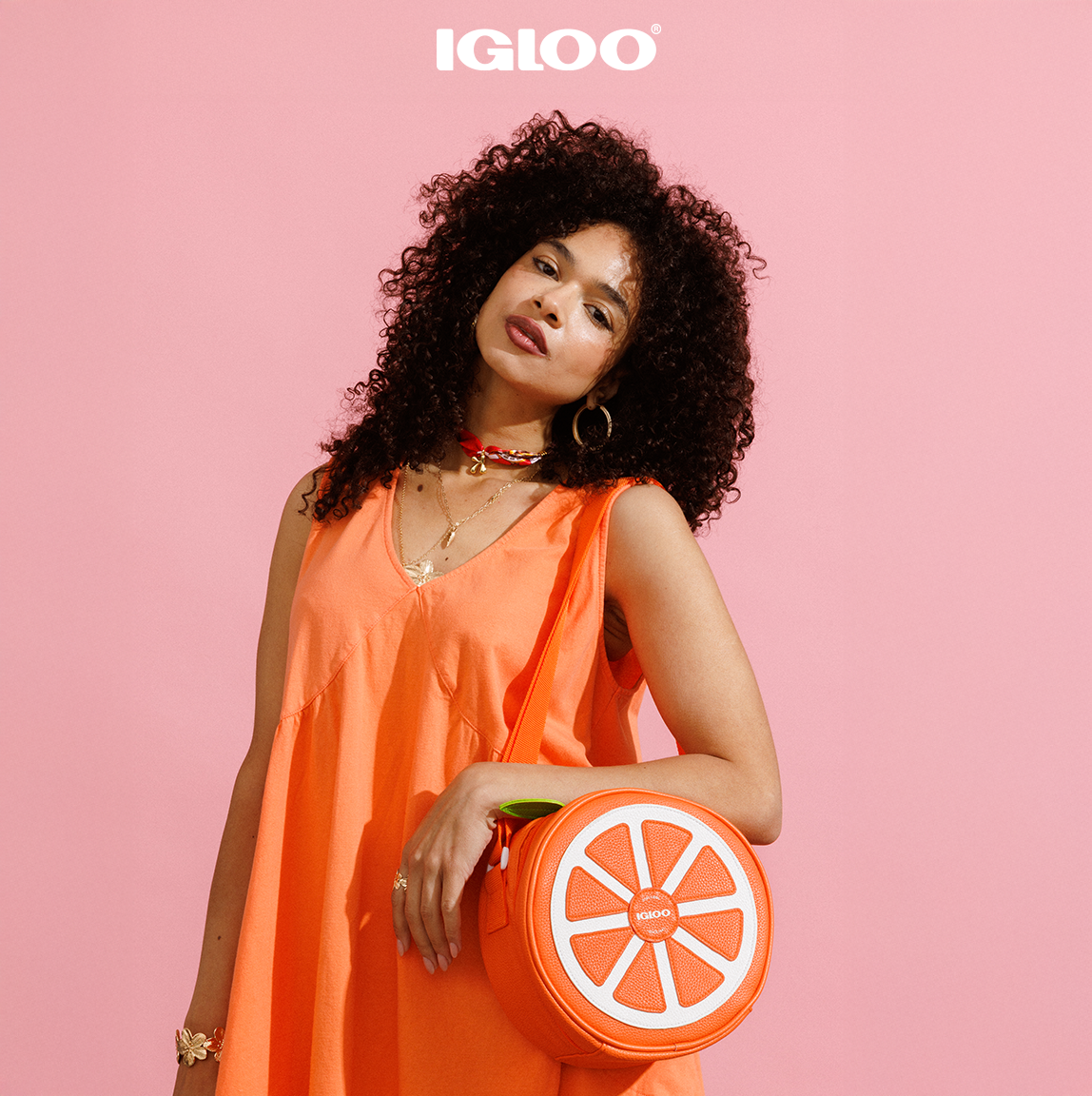 citrus-crossbody-cooler-bag-r7 CitrusDrinkware_social_gif_2o.png